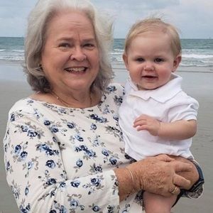 Meet your Posher, Brenda